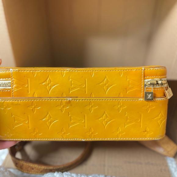 COPY - Louis Vuitton Vernis Yellow Backpack Vintage Monogram Purse Murray Tote … - Picture 12 of 16